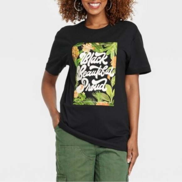 Graphic tee - Picture 2 of 5